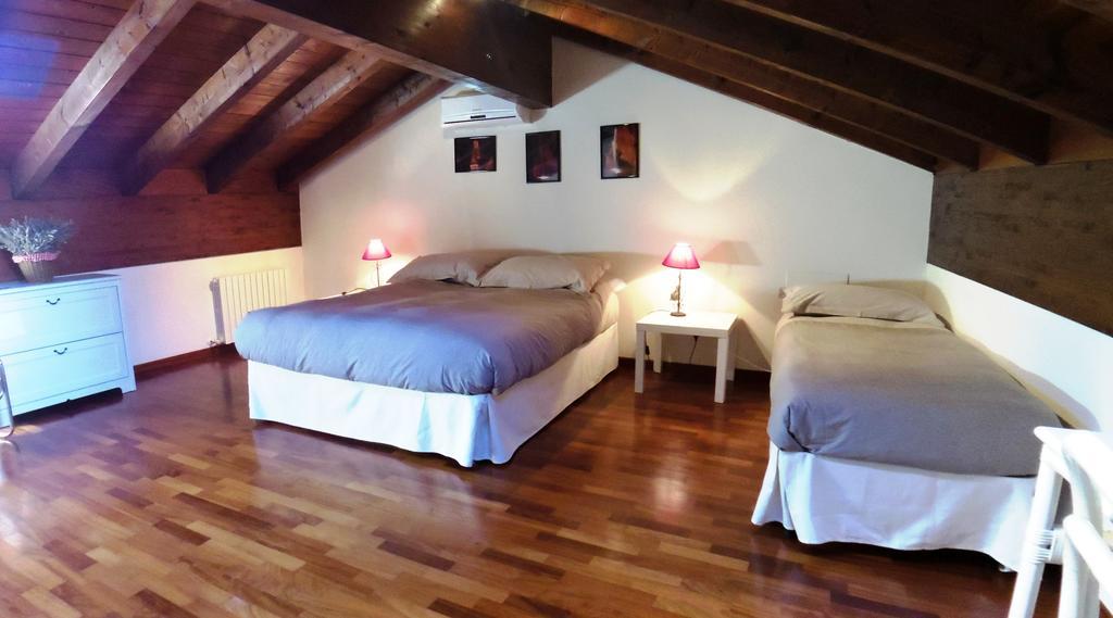 Locanda Castel De Britti Pensionat San Lazzaro di Savena Værelse billede